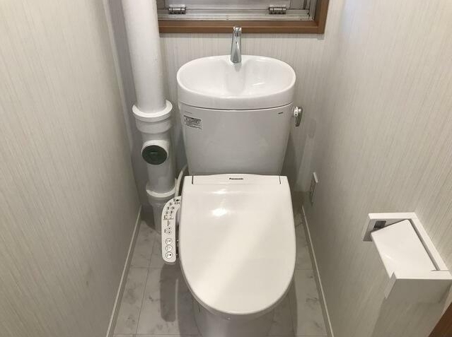 トイレ　別部屋参照