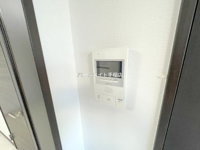 セキュリティ　モニター付きインターホンで安心です♪