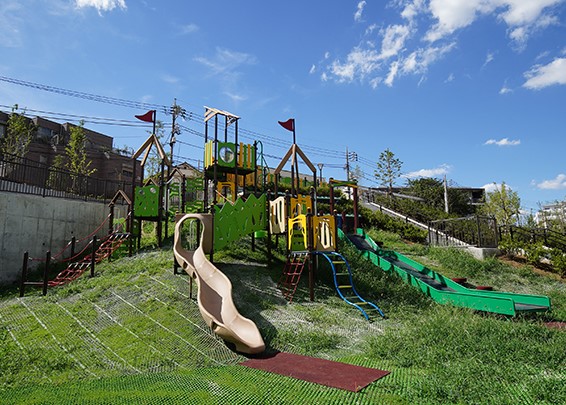 公園　中野区立広町みらい公園（公園）まで683m