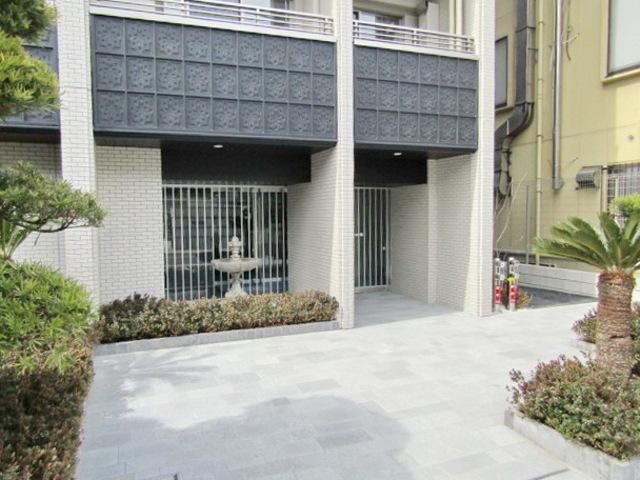 エントランス　★オシャレなエントランス★