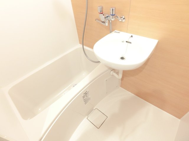 バス・シャワールーム　詳細は、RISUMO江坂本店→06-6155-7137まで♪