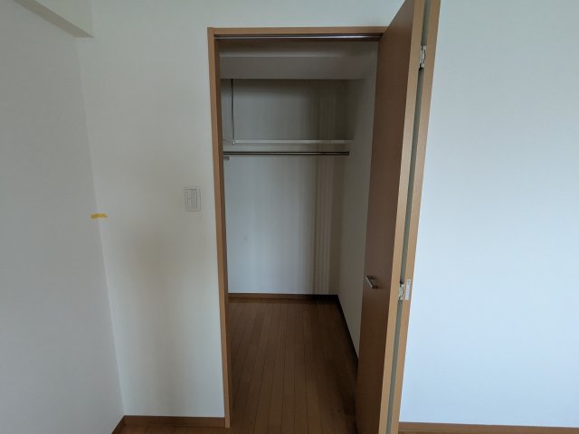 収納　モラリエ金山