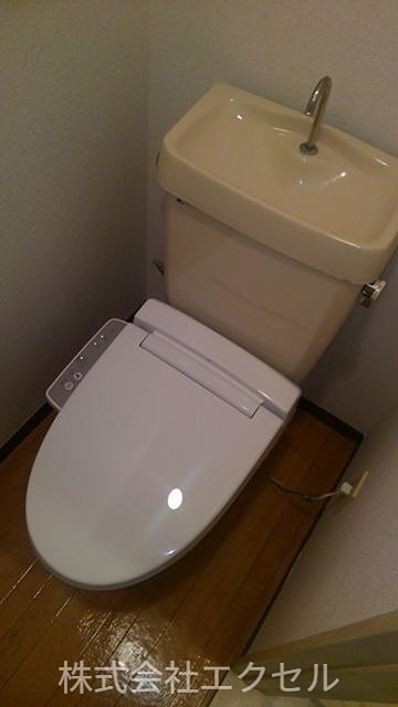 トイレ　清潔感のあるトイレです。