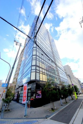 建物外観　W.O.B.NISHIUMEDA（ウォブニシウメダ）