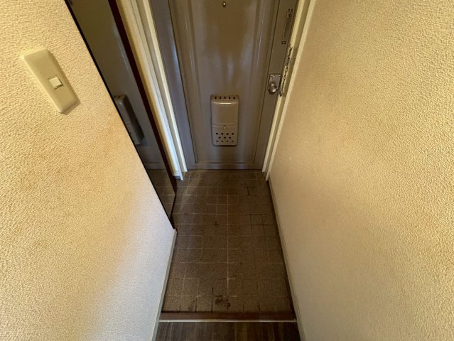 玄関　シティアーク新栄