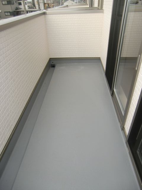 バルコニー　ベランダ