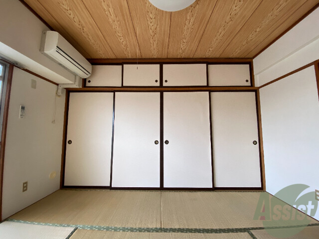 収納　収納スペースがあるので、荷物が多い方でも安心。