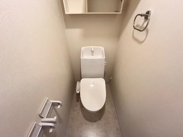 トイレ　シャワー付トイレ