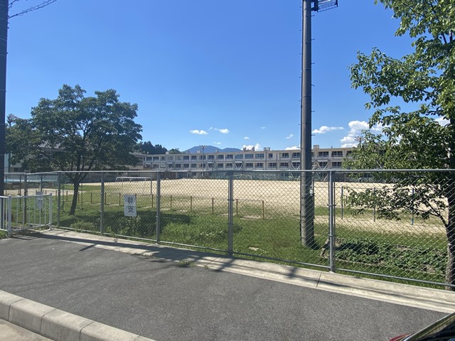 小学校　長島小学校（小学校）まで1444m