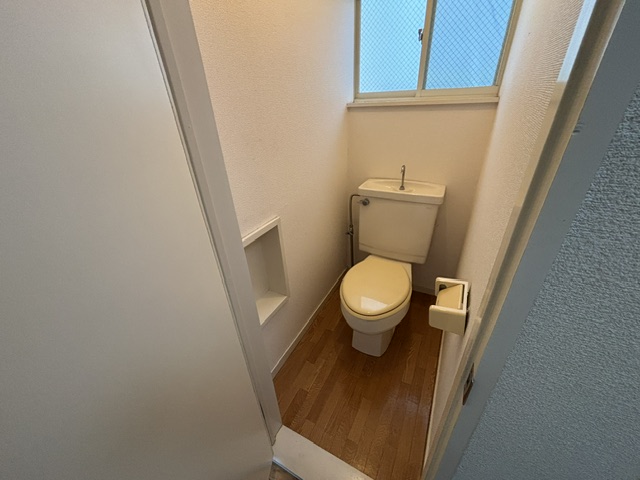 レオパレス松保Aのトイレ写真