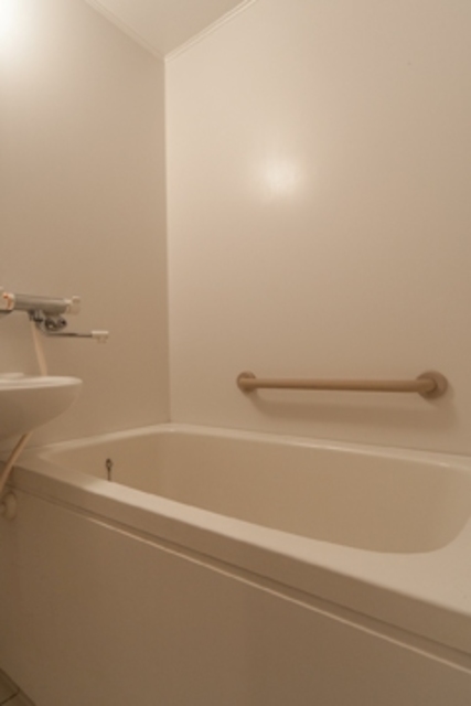 バス・シャワールーム　※写真は同タイプ住戸です。