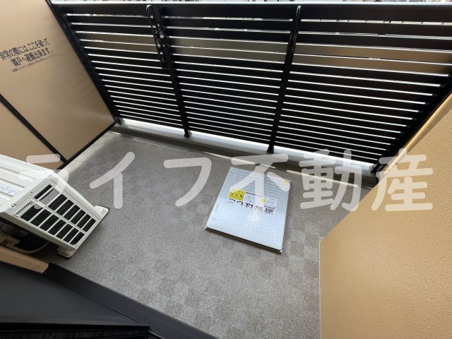 バルコニー　陽当たり良好なバルコニーです