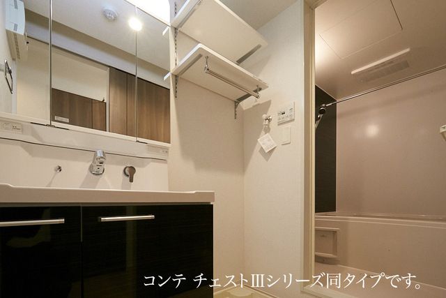 メゾンド トレーフルの内装写真