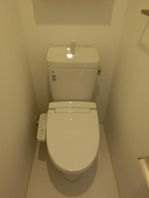 トイレ　落ち着いたトイレです