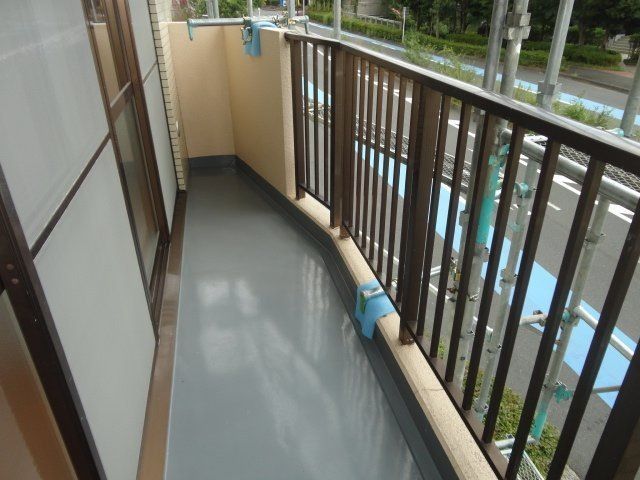 バルコニー