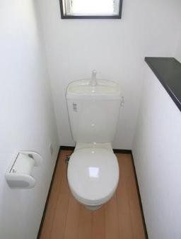 トイレ　トイレ