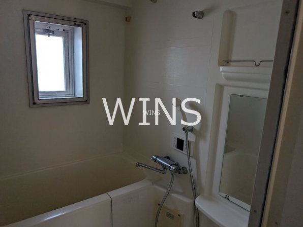 バス・シャワールーム　別部屋参考写真です