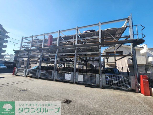 駐車場　駐車場