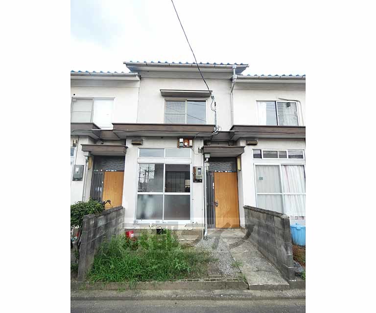 建物外観　４８－３－２の外観です