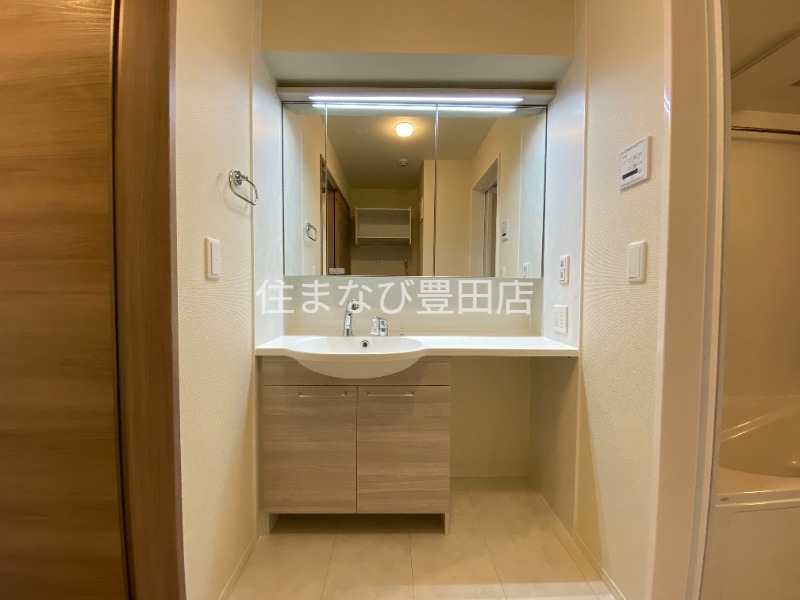 洗面設備　同型完成モデル