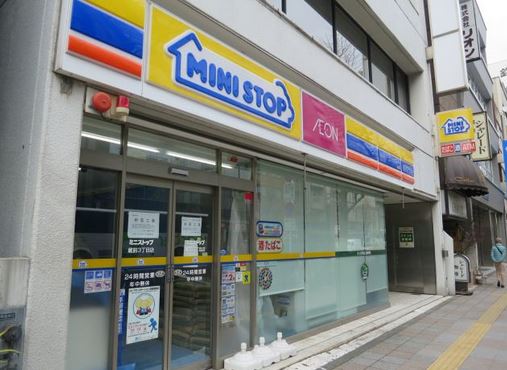 コンビニ　ミニストップ蔵前3丁目店（コンビニ）まで221m