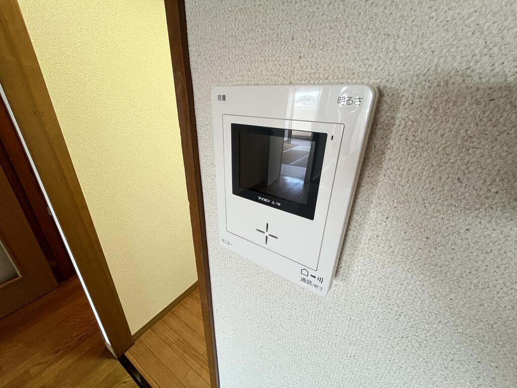 セキュリティ　モニター付きインターホン