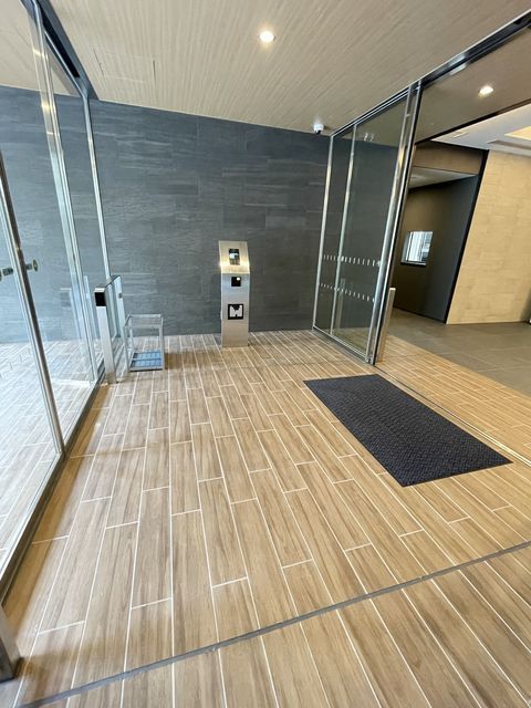 エントランス　オートロック有り