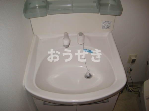 洗面設備　※同仕様参考写真
