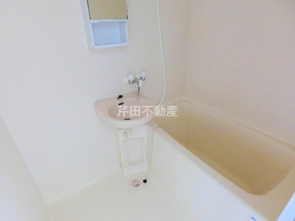 バス・シャワールーム　※写真は別のお部屋のイメージです。現状優先。