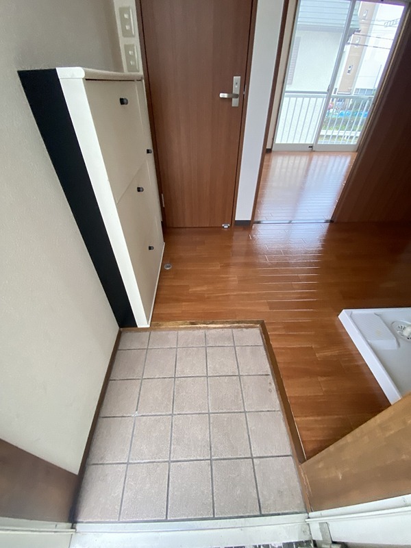 玄関　別部屋参考写真