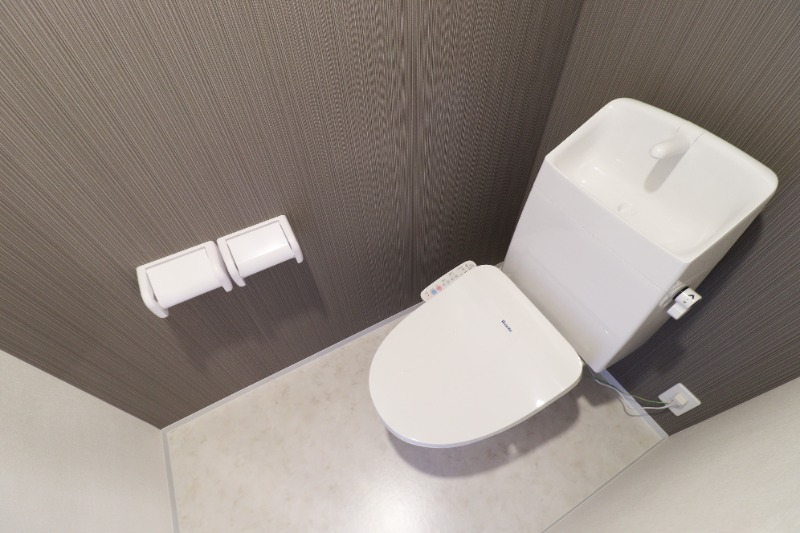 トイレ　図面と現状に相違がある場合には現状を優先