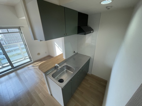 キッチン　※別部屋の写真です