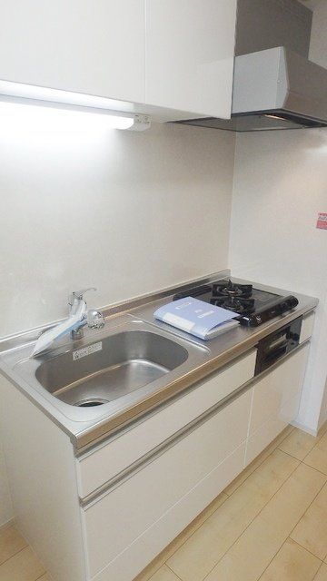 キッチン　お問合せは(株)タウンハウジング東京へ