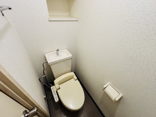 トイレ　シンプルで使いやすいトイレです