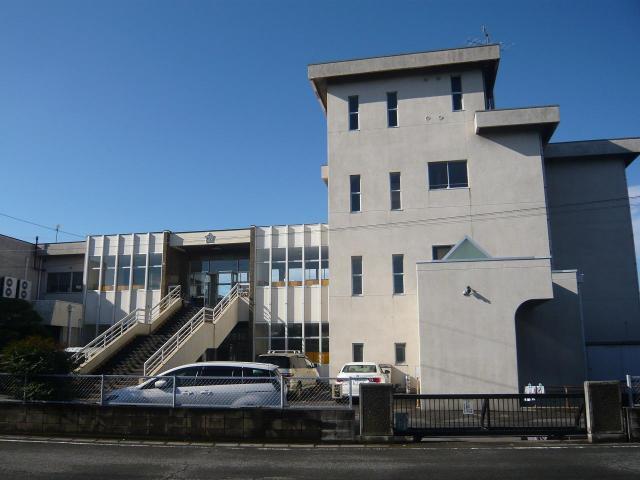 小学校　大泉町立西小学校（小学校）まで1227m
