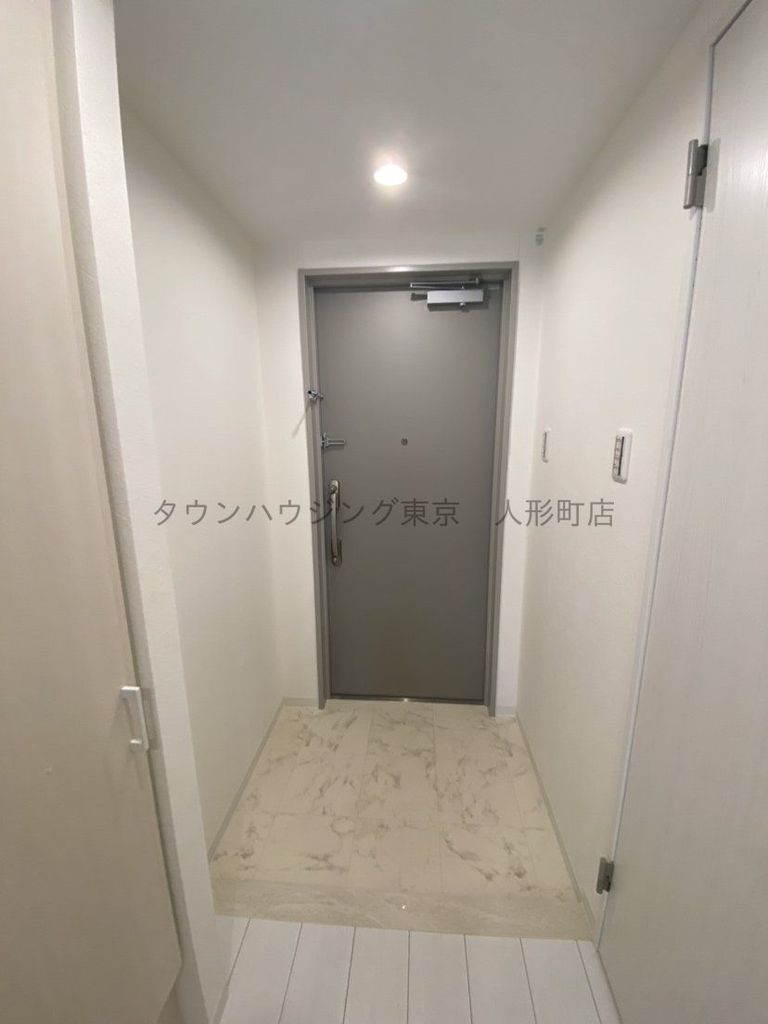 玄関　玄関