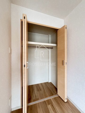 収納　同マンション別部屋：参考写真