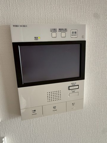 セキュリティ　TVモニター付きインターホン
