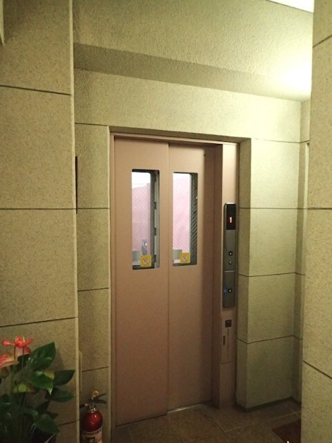 ロビー