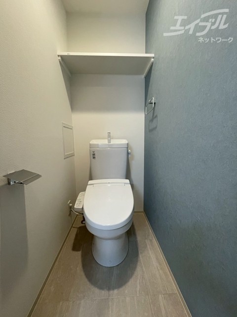 トイレ　ウォシュレット付いてます！