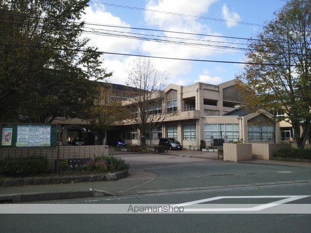 小学校　長嶺小学校（小学校）まで150m