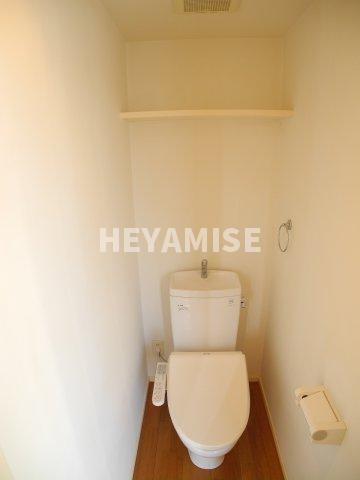 トイレ　※反転間取りのお部屋の写真です※