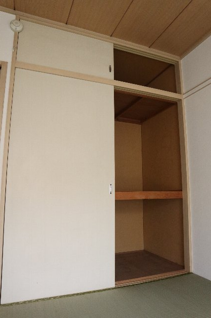 収納　収納も広々でお荷物の多い方にも安心ですね