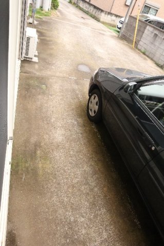 バルコニー　これなら直ぐに乾きそうですね。