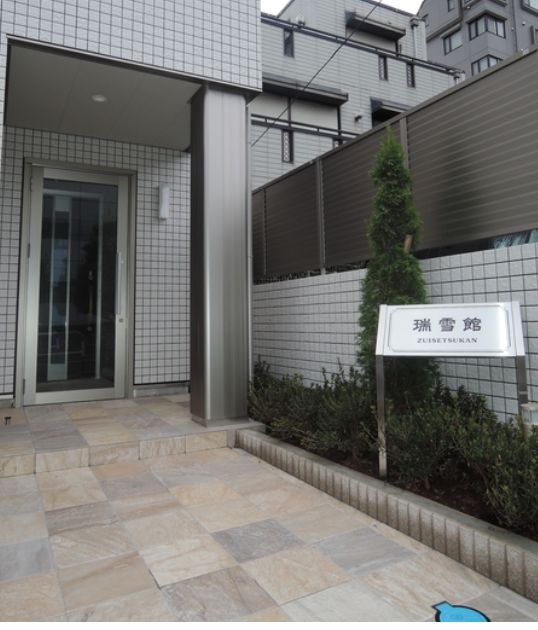 エントランス