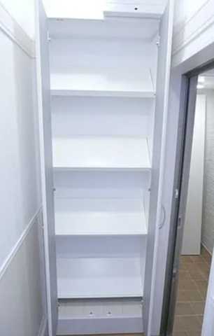 玄関　別部屋の写真になります