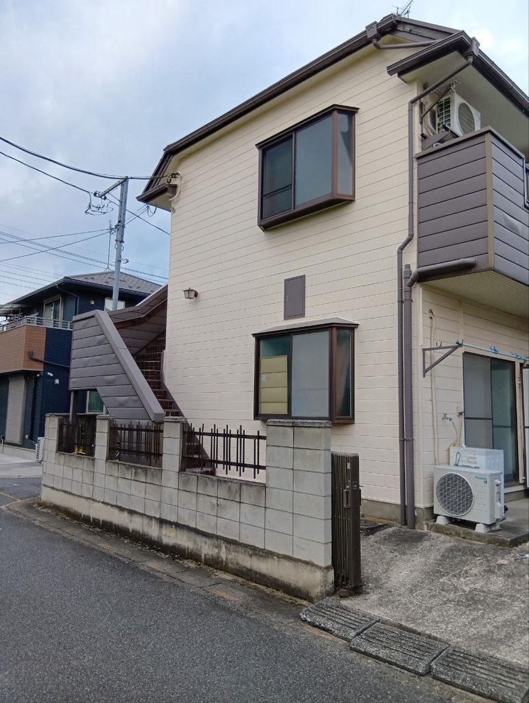 建物外観　エントランス