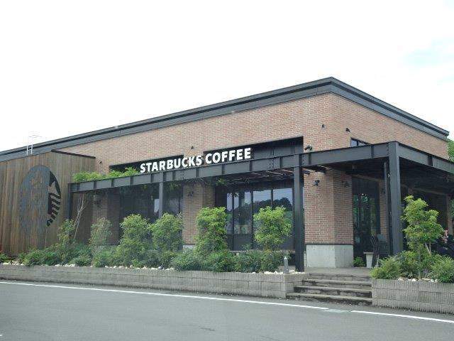 飲食店　スターバックスコーヒー（飲食店）まで700m