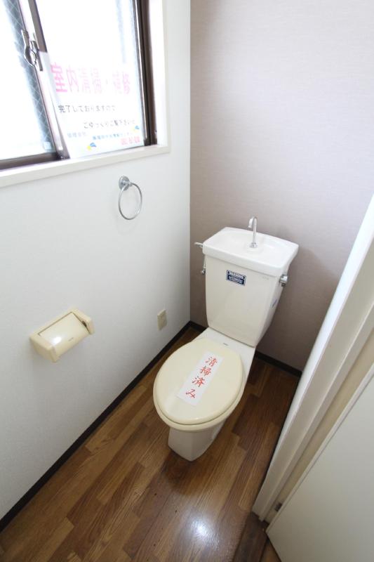 トイレ　同タイプ（参考写真）