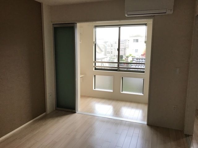 バルコニー　インナーテラス